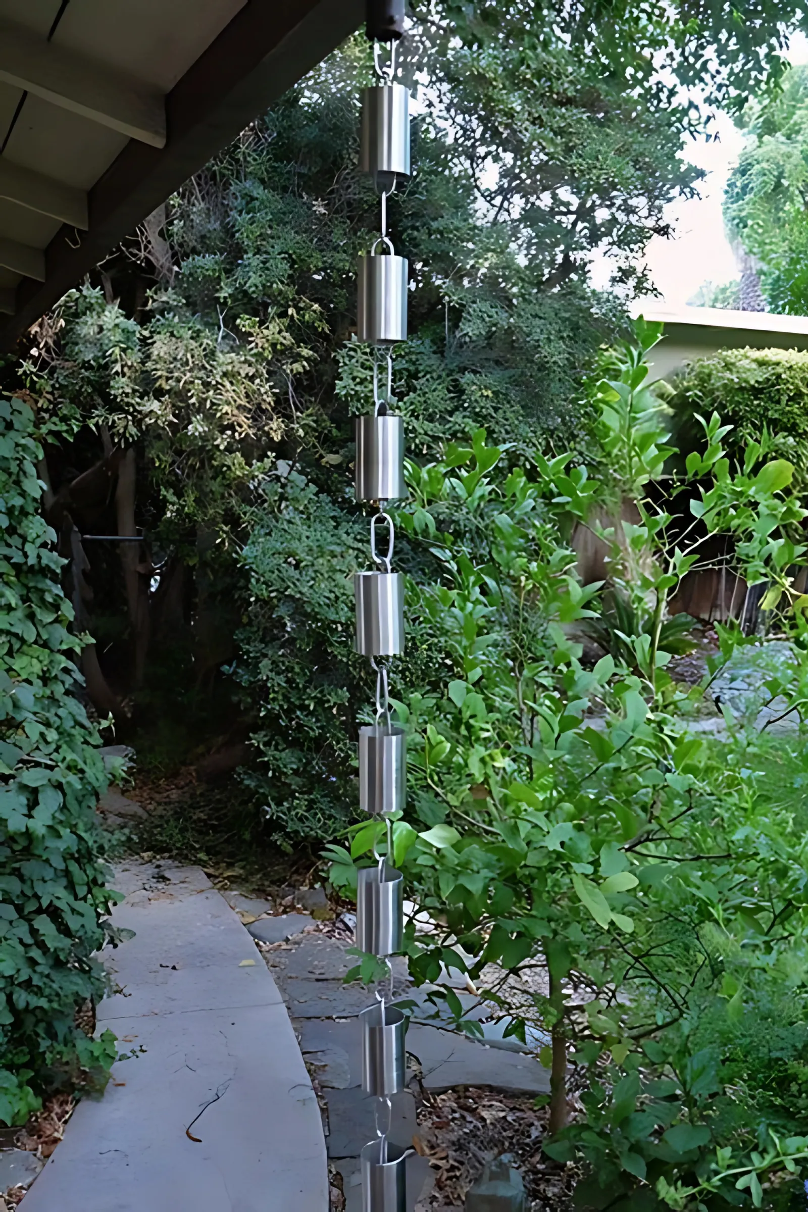 Kenchiku™ stainless steel rain chain thumbnail 3